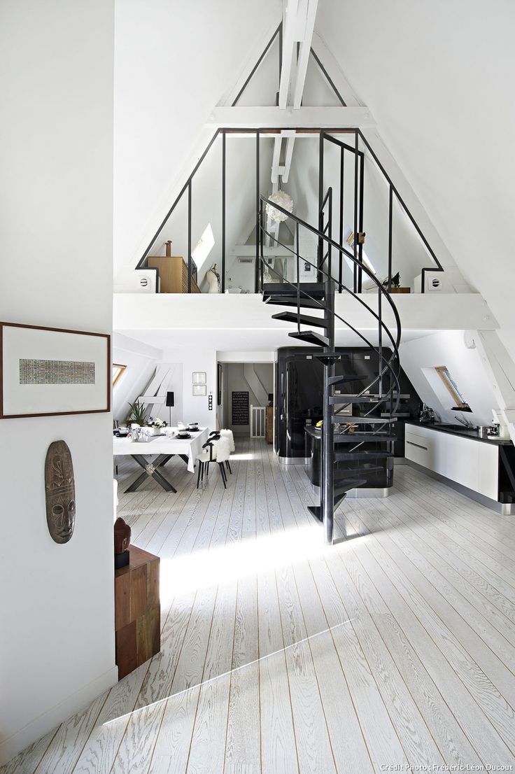la-mezzanine-dans-un-loft-e-interiorconcept